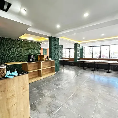 Renaissance 公寓式酒店